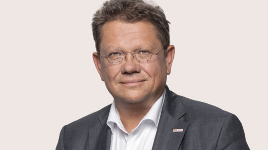 Dr. Andreas Philippi
